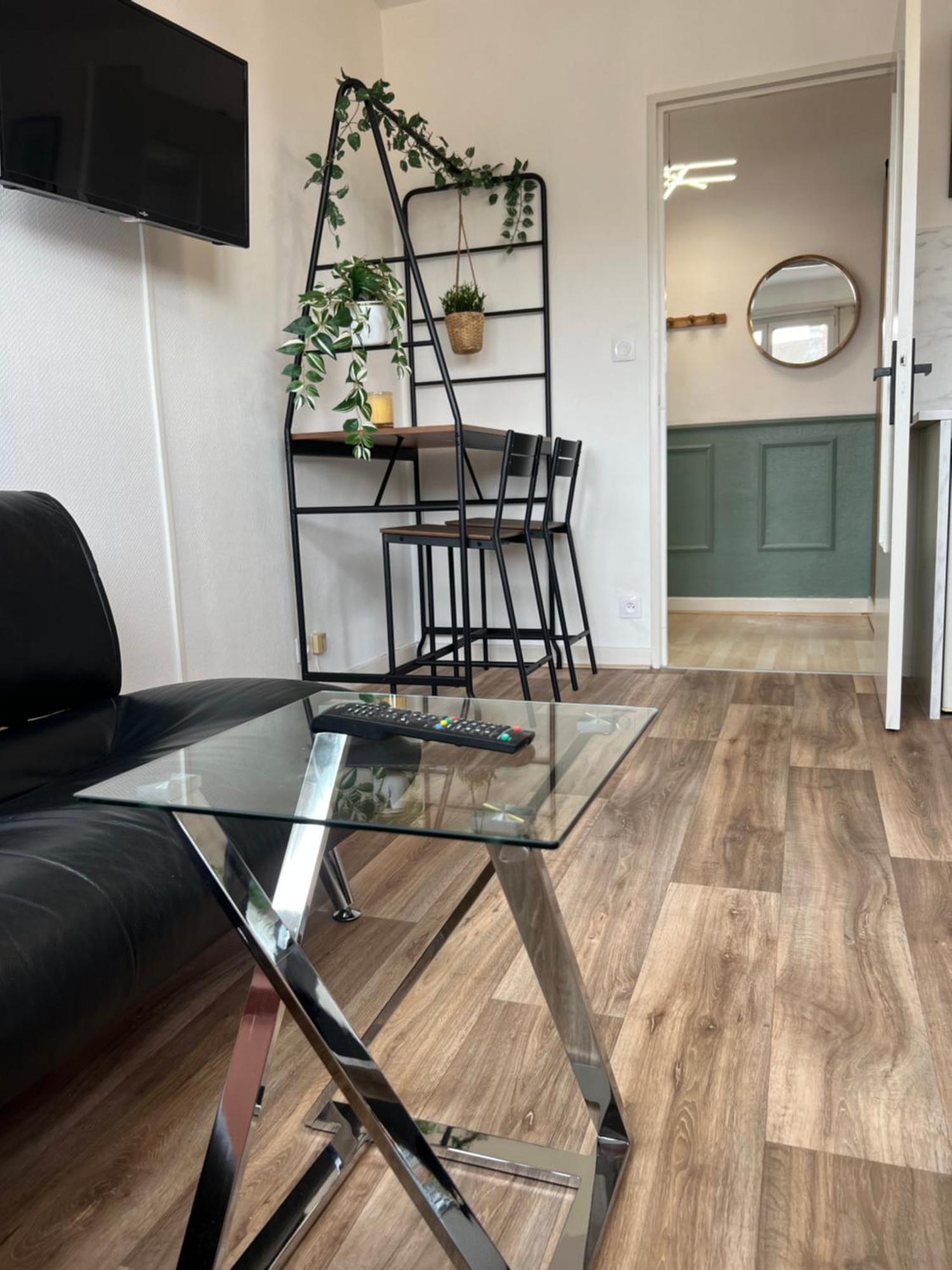 Hyper Centre - - 2min Place Kleber *